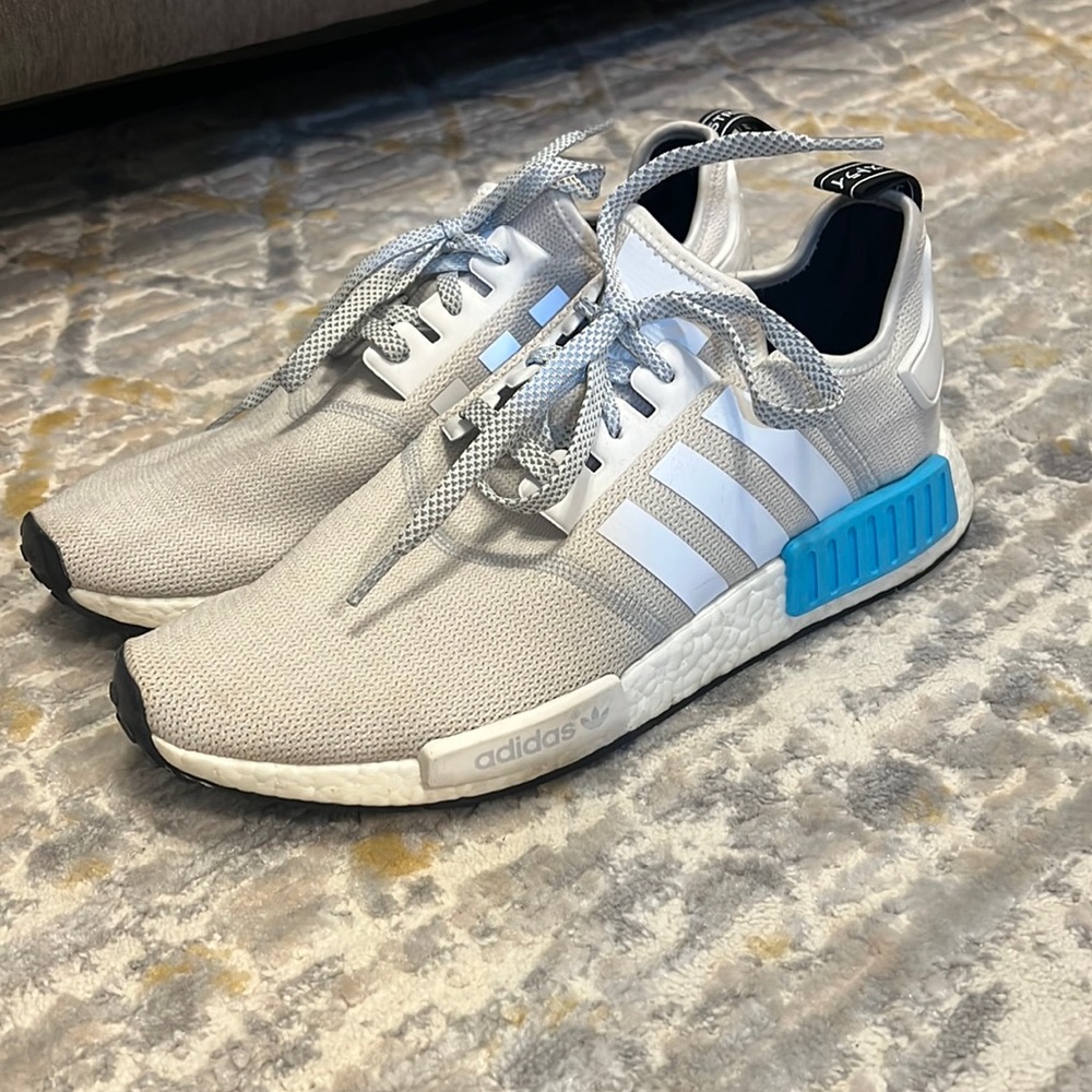 Adidas NMD r1 cayan blue